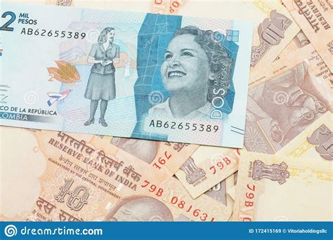 indian rupee to colombian peso